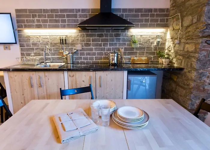 Rock & Wood - & アパート